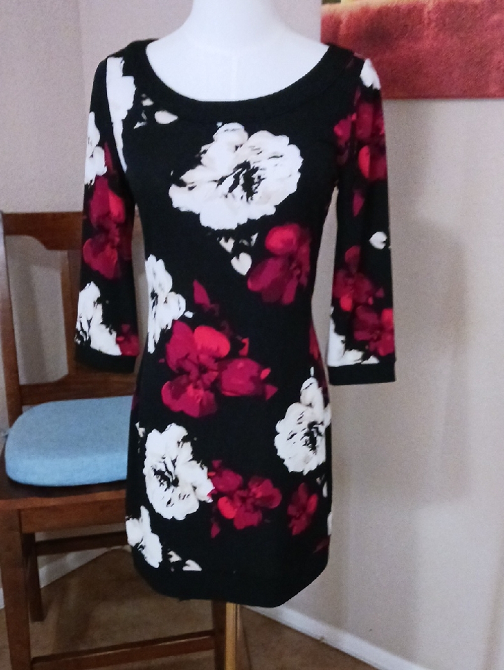 White House Black Market- Black Floral Scoop-Neck Dress